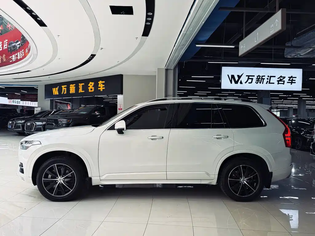 Volvo XC90 — миниатюра 5