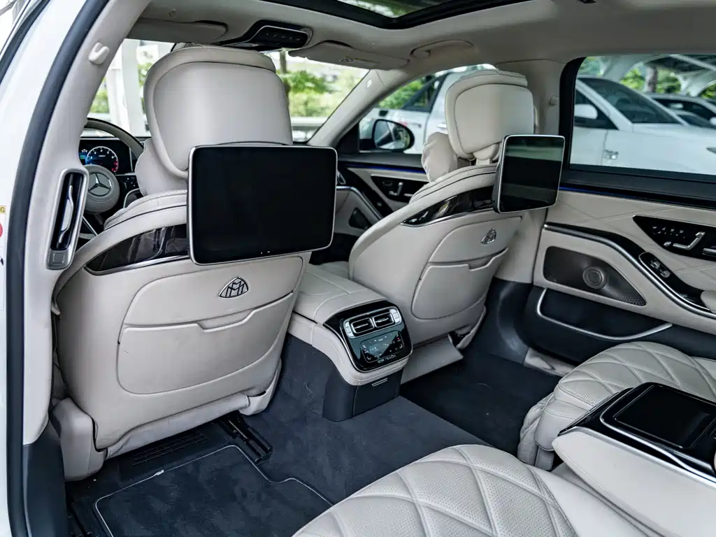 Mercedes-Benz S-Class — миниатюра 18