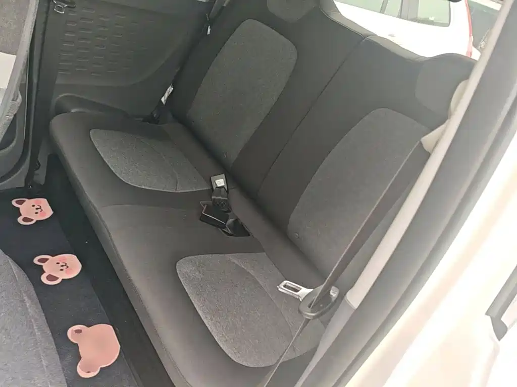 Wuling MINIEV — миниатюра 17