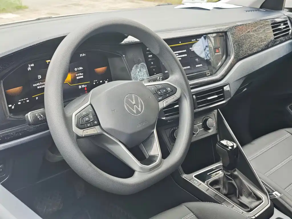Volkswagen Lavida — миниатюра 3