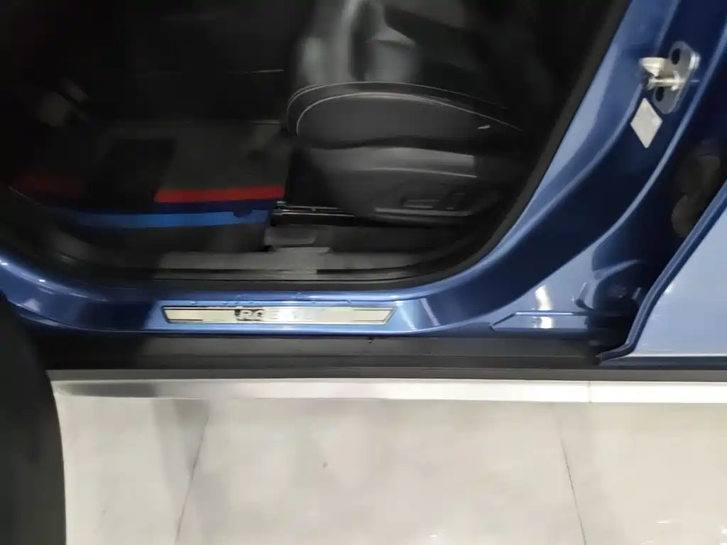 Roewe RX5 — миниатюра 22