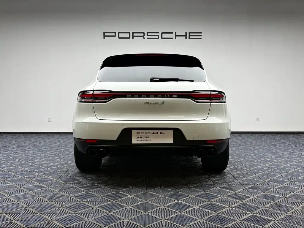 Porsche Macan — миниатюра 16