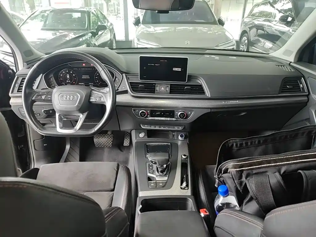 Audi Q5L — миниатюра 10