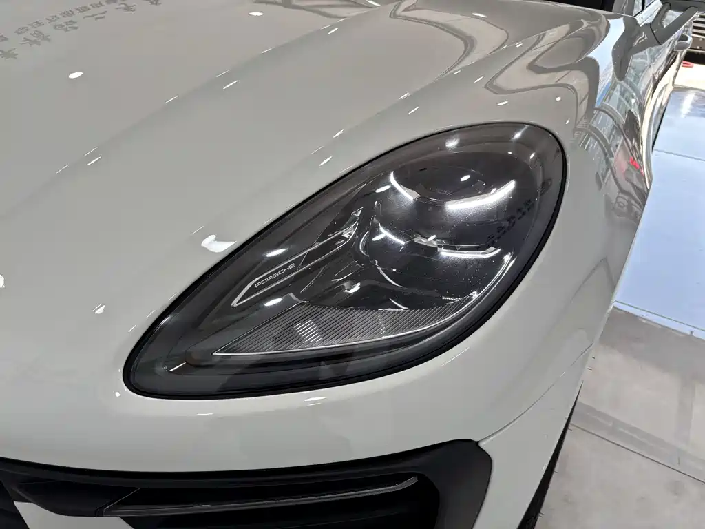 Porsche Macan 2024 Macan 2.0T
