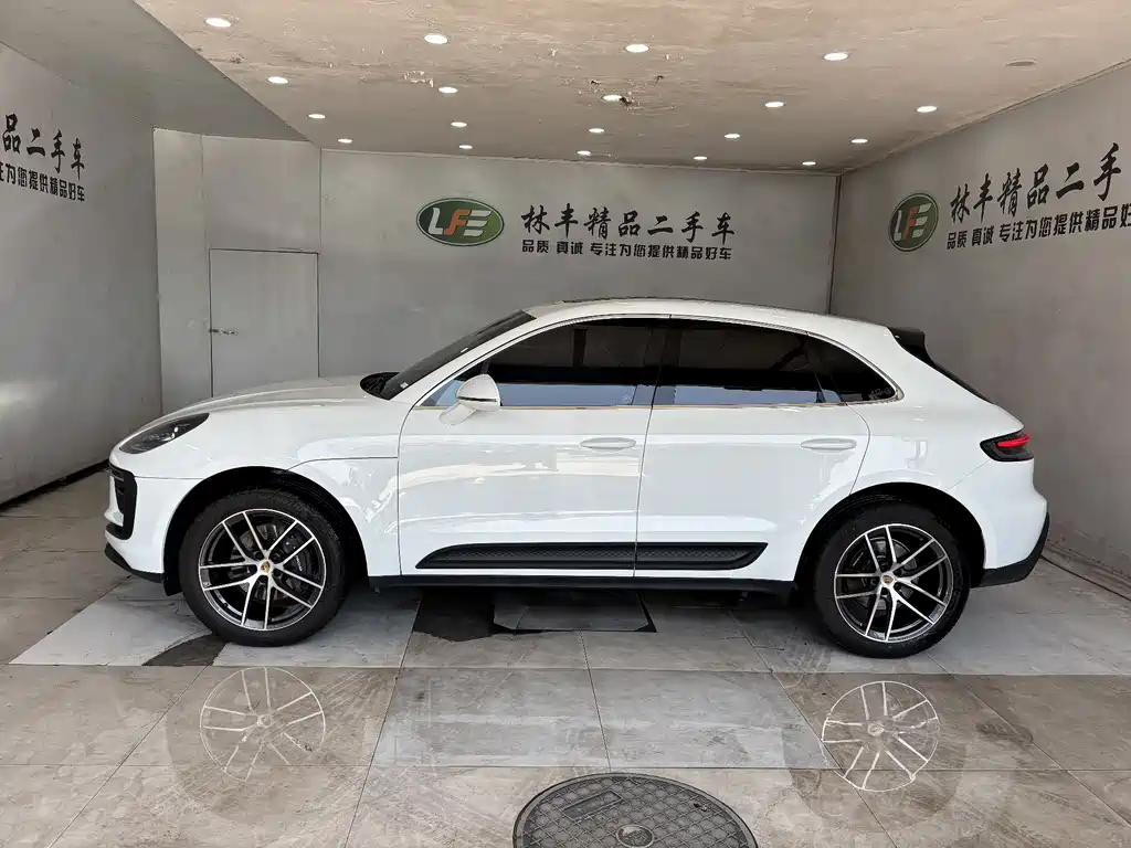 Porsche Macan 2024 Macan 2.0T