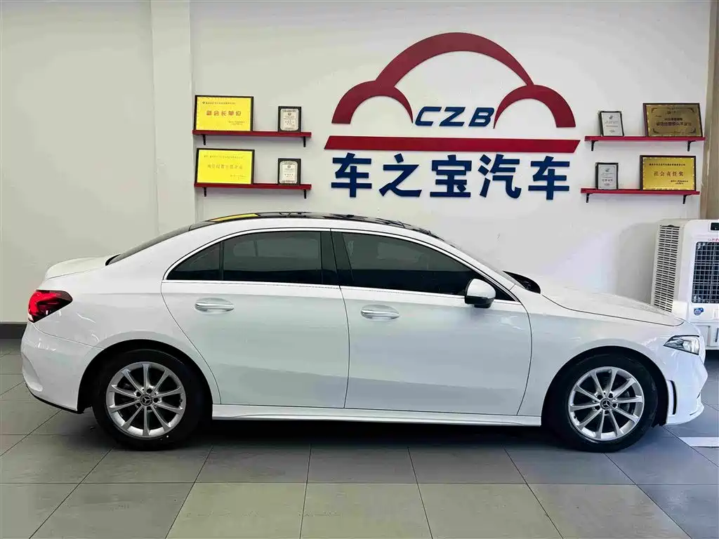 Mercedes-Benz A-Class A 200 L Sport Sedan Dynamic Type, фото 8