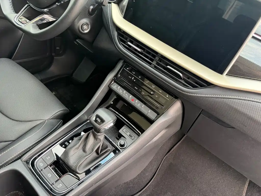 Skoda Kodiaq — миниатюра 12