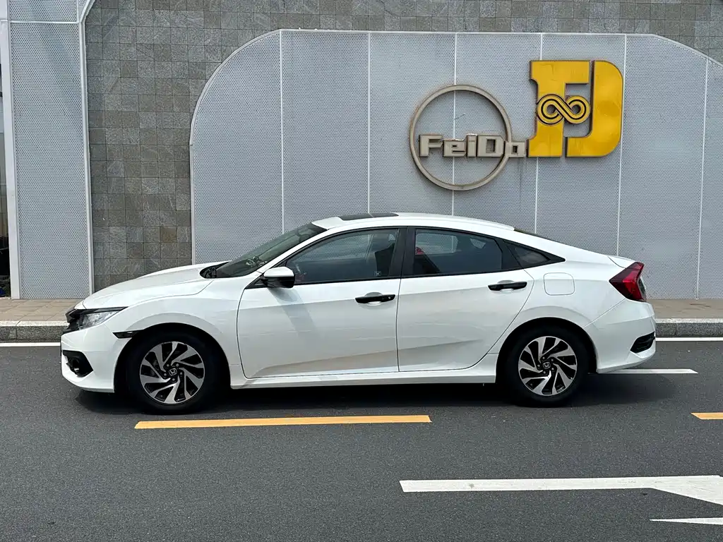 Honda Civic — миниатюра 5