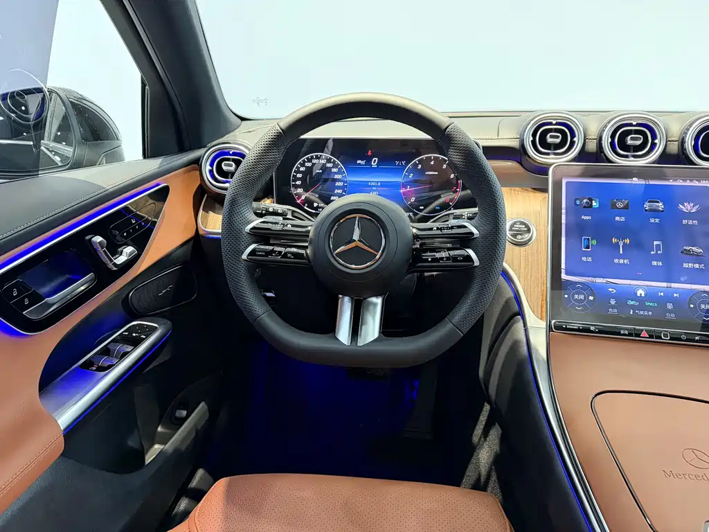 Mercedes-Benz GLC — миниатюра 14