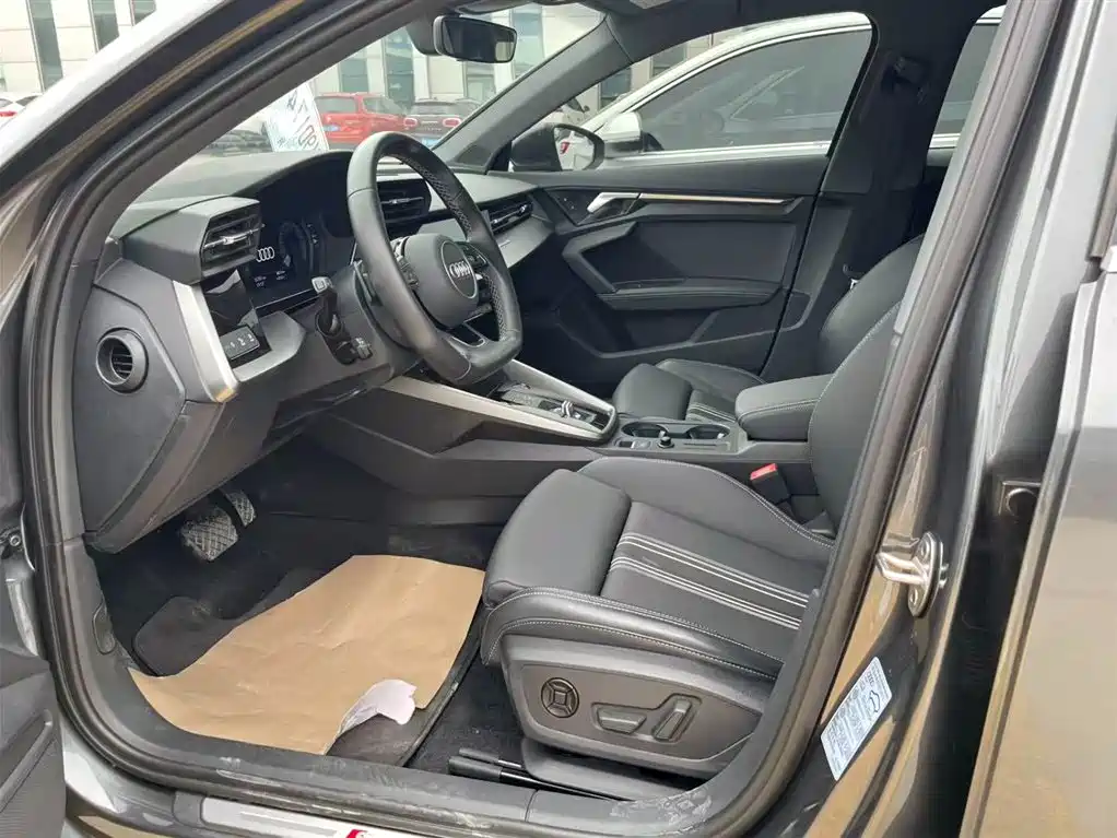 Audi A3 2023 Sportback 35 TFSI Fashion Sport