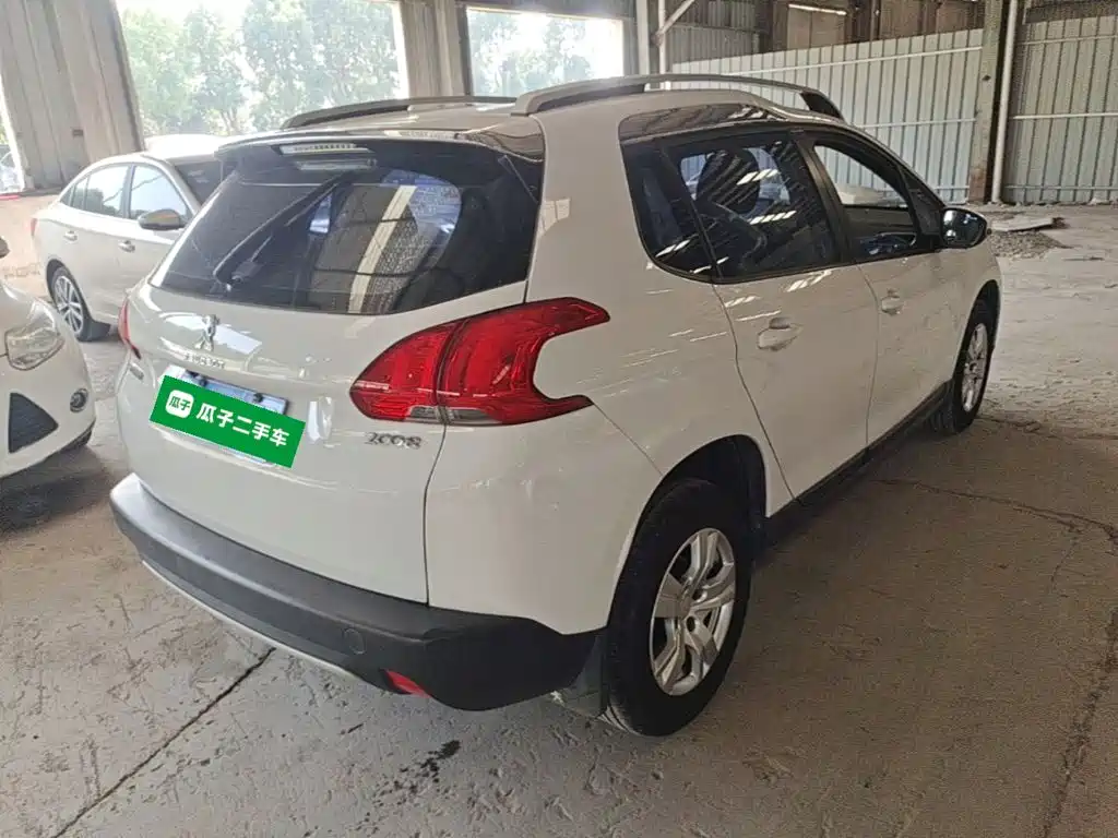 Peugeot 2008 — миниатюра 7