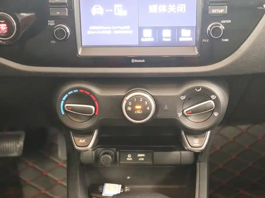 Kia KX Cross — миниатюра 9