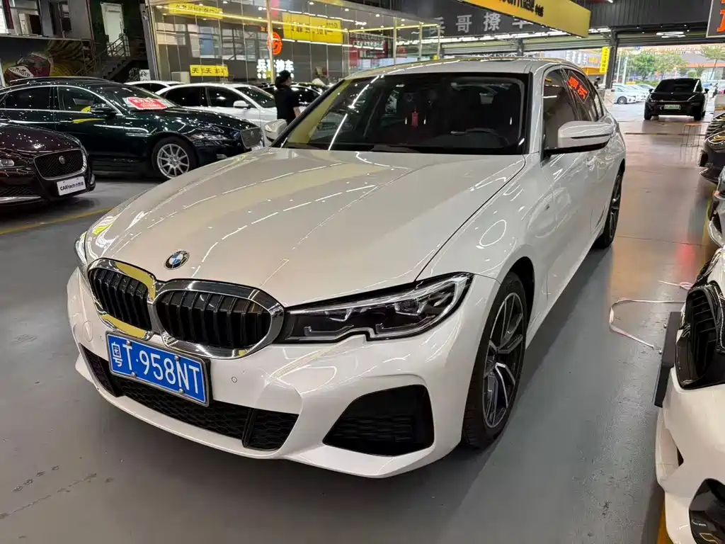 BMW 3 Series — миниатюра 3