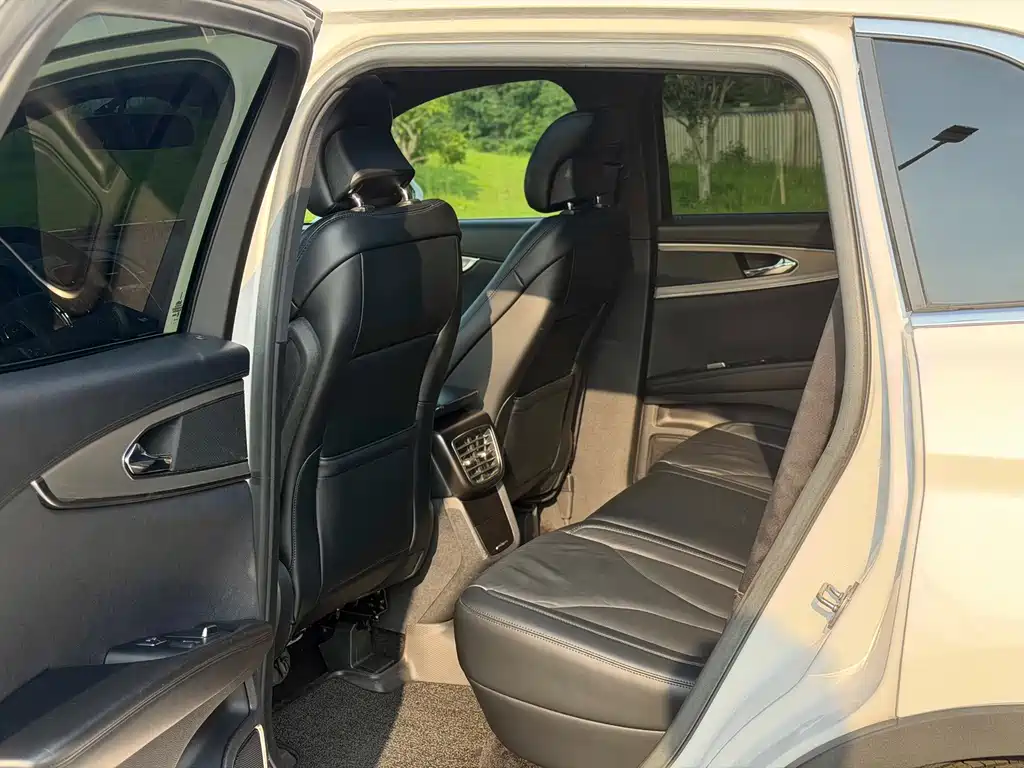 Lincoln MKX — миниатюра 8