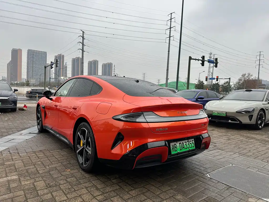 XIAOMI CAR XIAOMI SU7