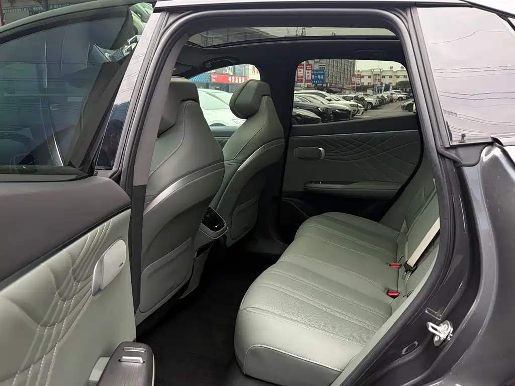 Changan Deepal DARK BLUE S07