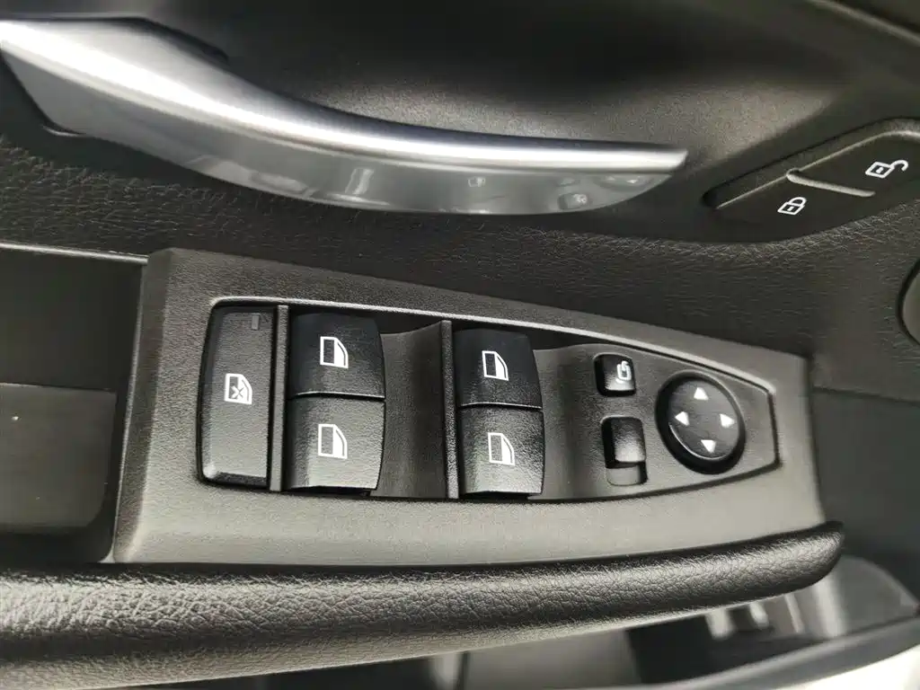 BMW 2 SERIES MULTIFUNCTIONAL STATION WAGON