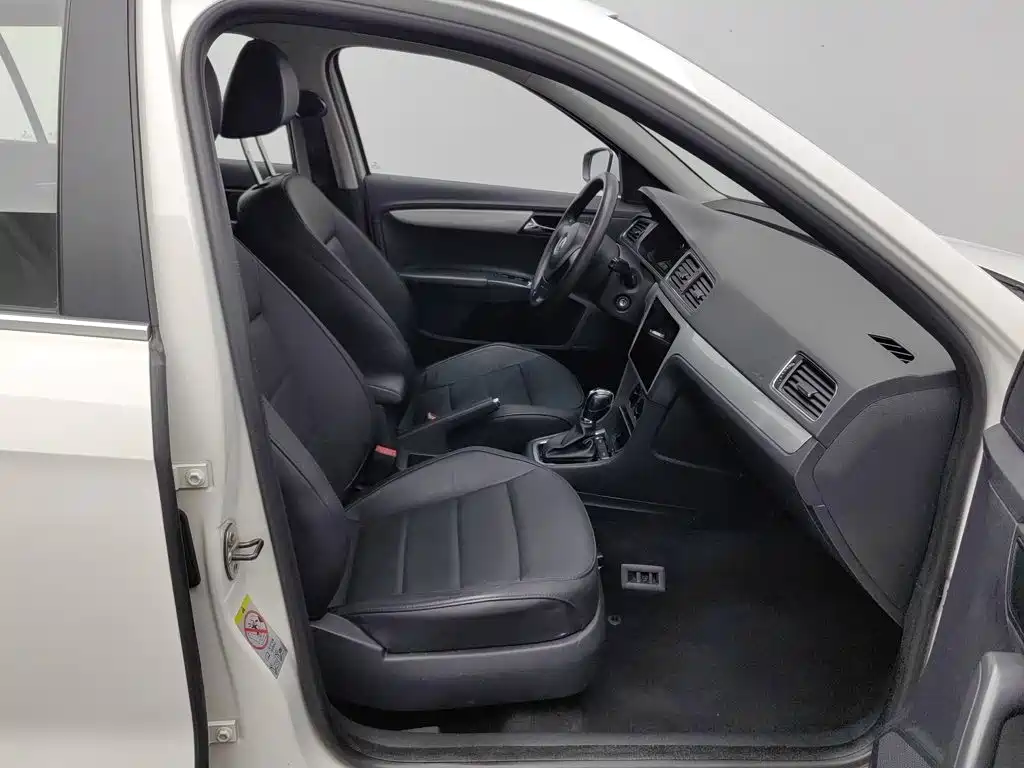 Volkswagen Gran Lavida — миниатюра 23
