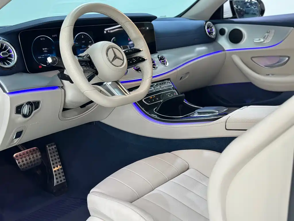 Mercedes-Benz E-Class (Import) — миниатюра 13