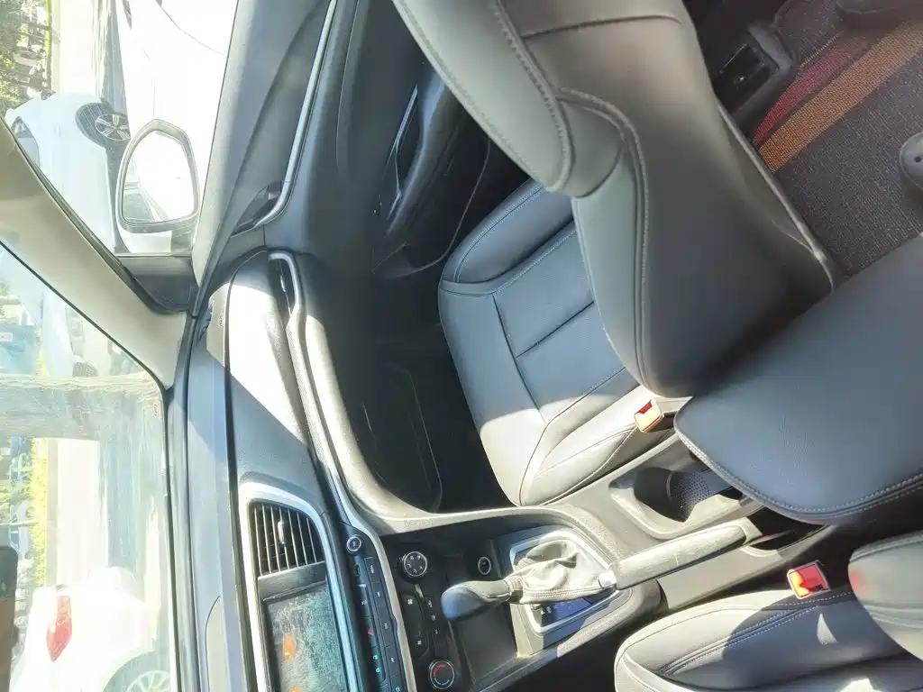 Buick Excelle — миниатюра 12