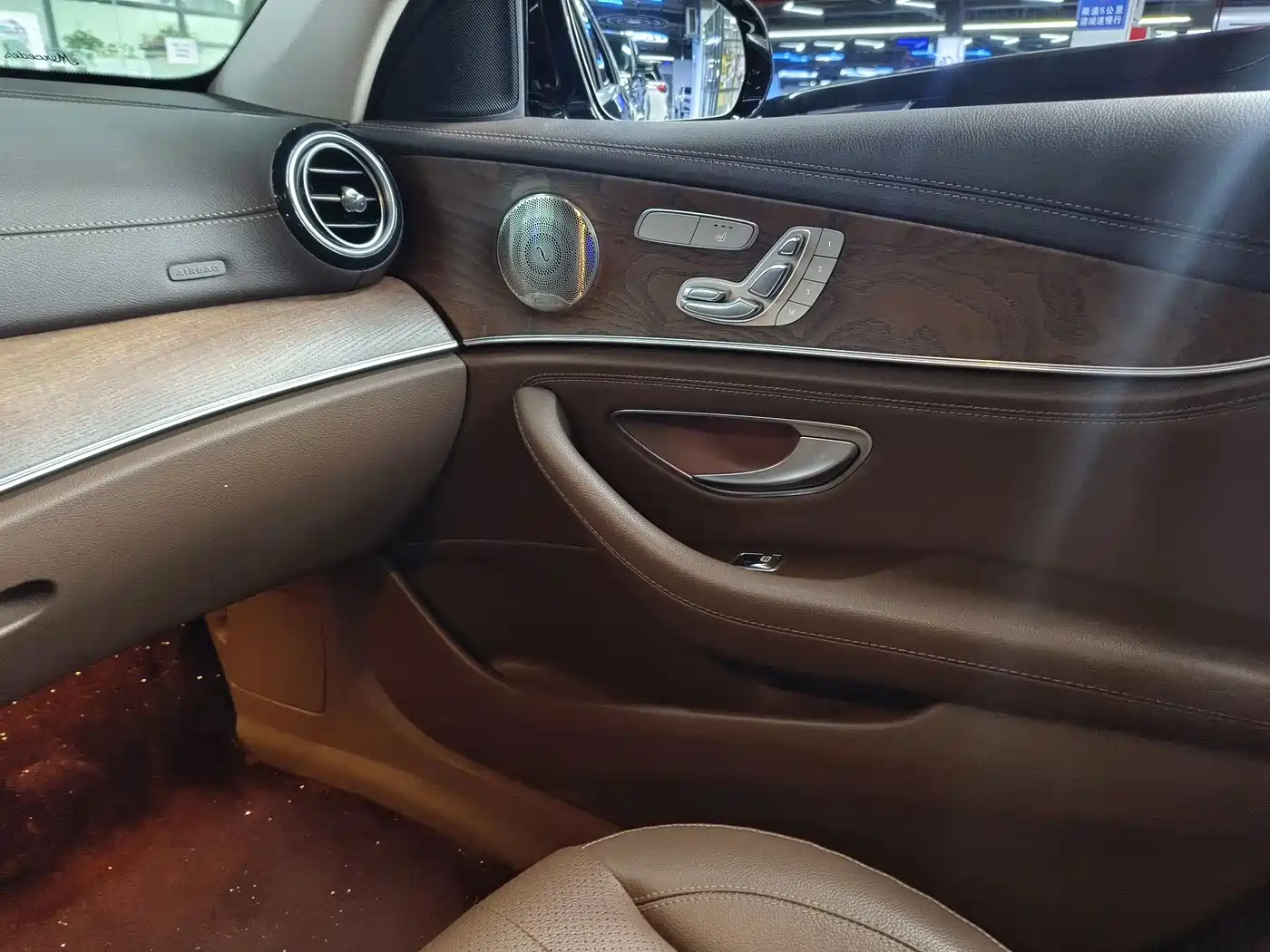 Mercedes-Benz E-Class id 4653815 из Китая 8