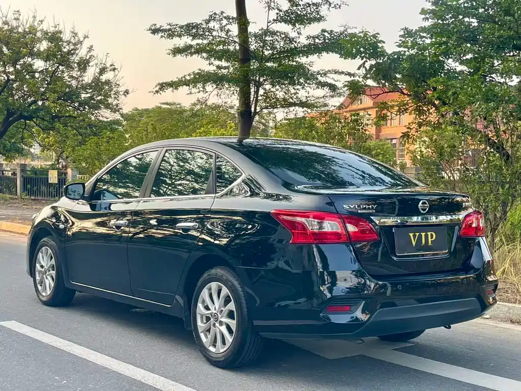 Nissan Sylphy — миниатюра 8