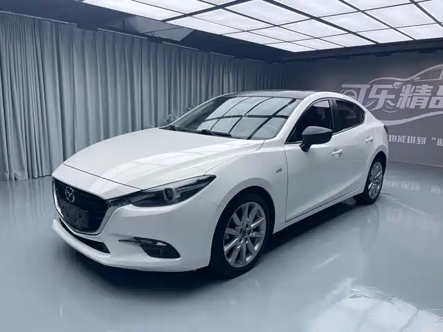 MAZDA  3 ANGKESAILA 2018