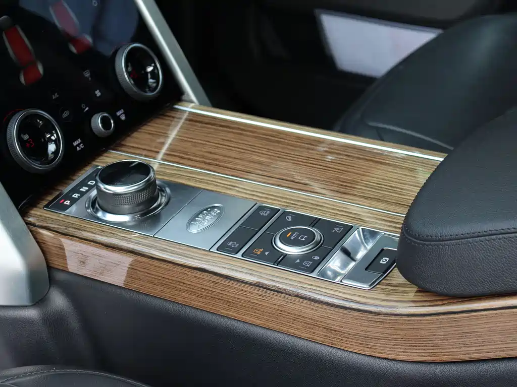Land Rover Range Rover 2018 3.0T