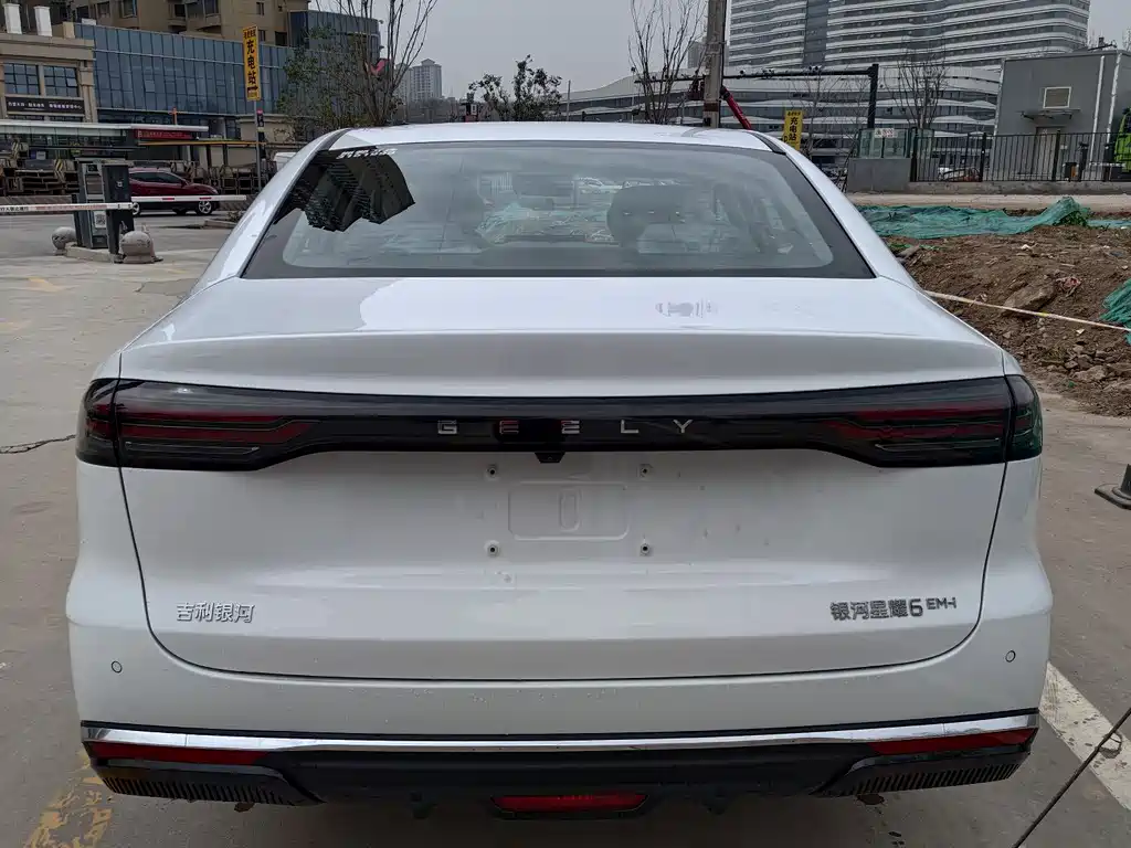 Geely Galaxy Galaxy 6 6 2026 125km