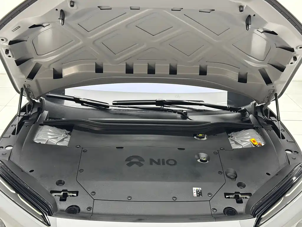 NIO ET5 — миниатюра 19