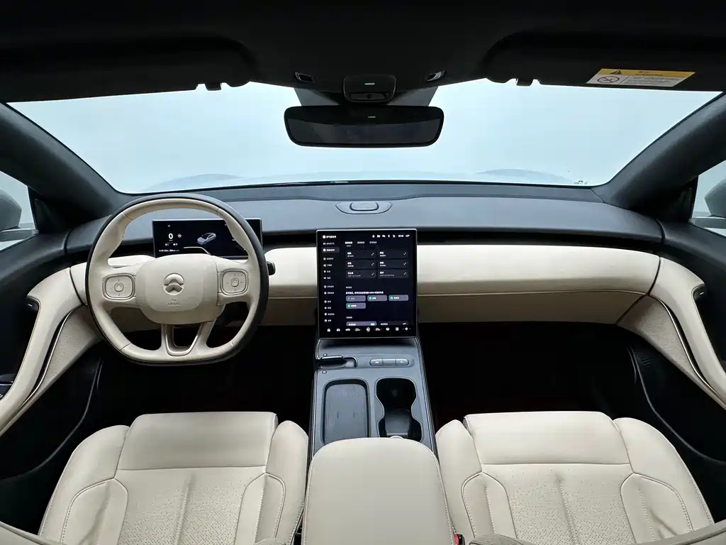 NIO ET5 — миниатюра 9
