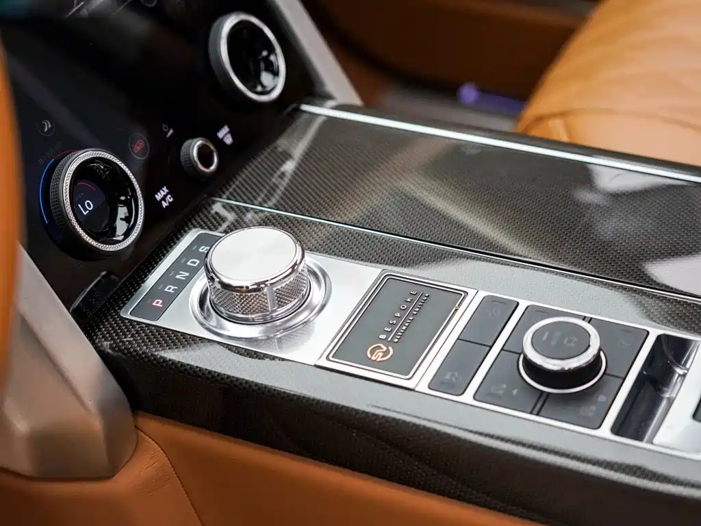 Land Rover Range Rover — миниатюра 26