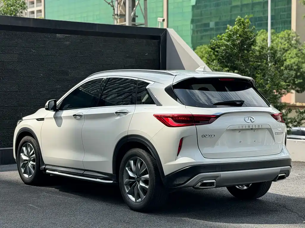 Infiniti QX50 2020 2.0T Fashion