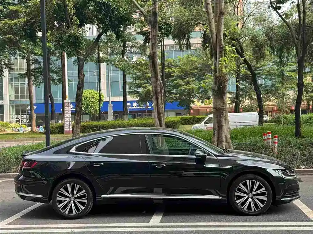 Volkswagen CC — миниатюра 4