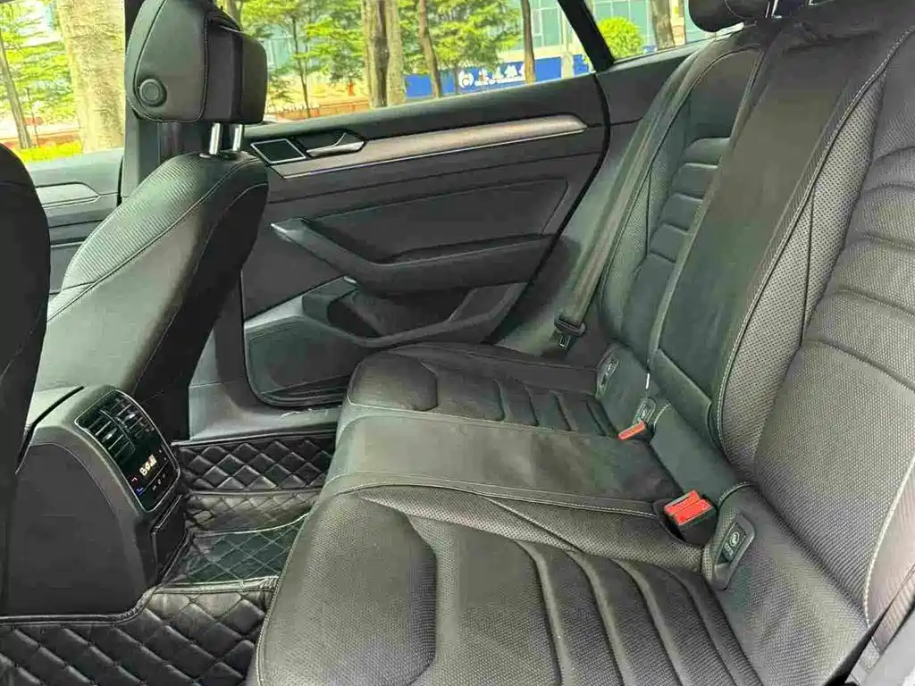 Volkswagen CC — миниатюра 10
