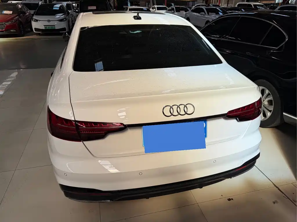 Audi A4L — миниатюра 11