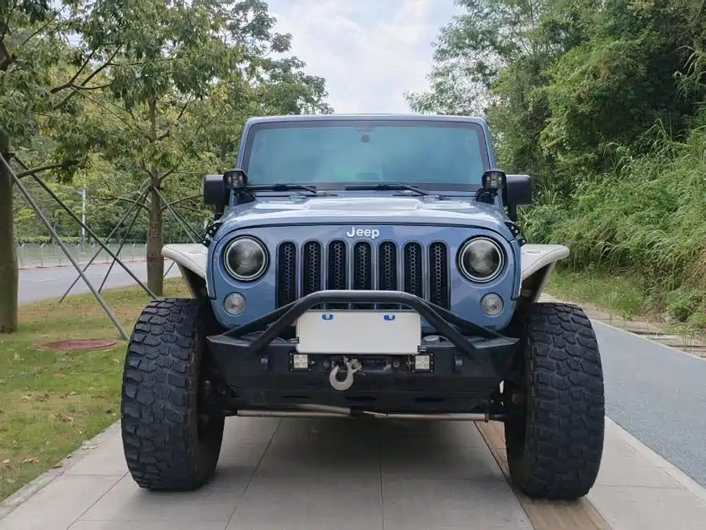 Jeep Wrangler — миниатюра 2