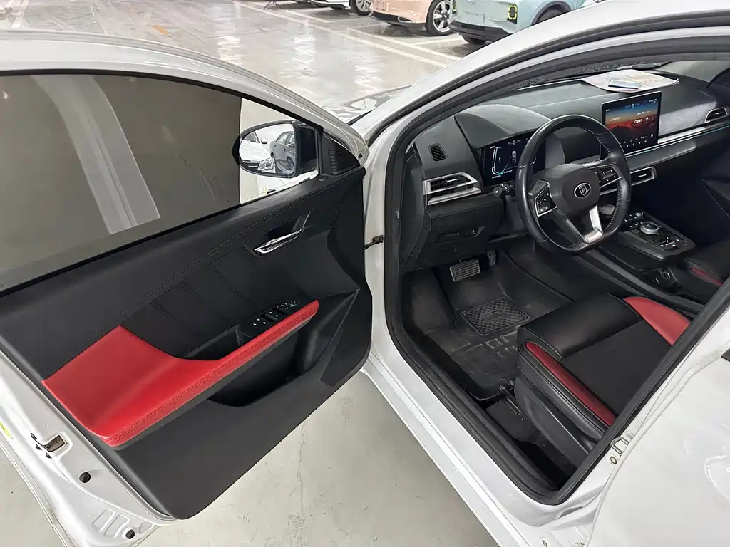 BYD e3 — миниатюра 9