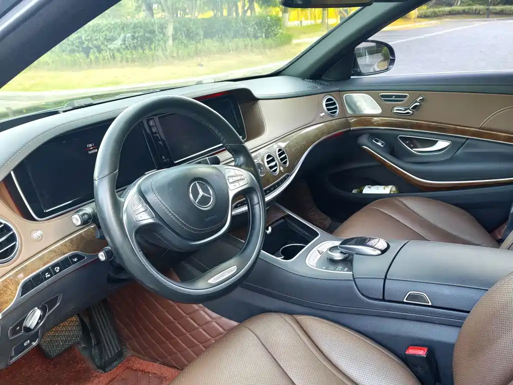 Mercedes-Benz S-Class — миниатюра 9