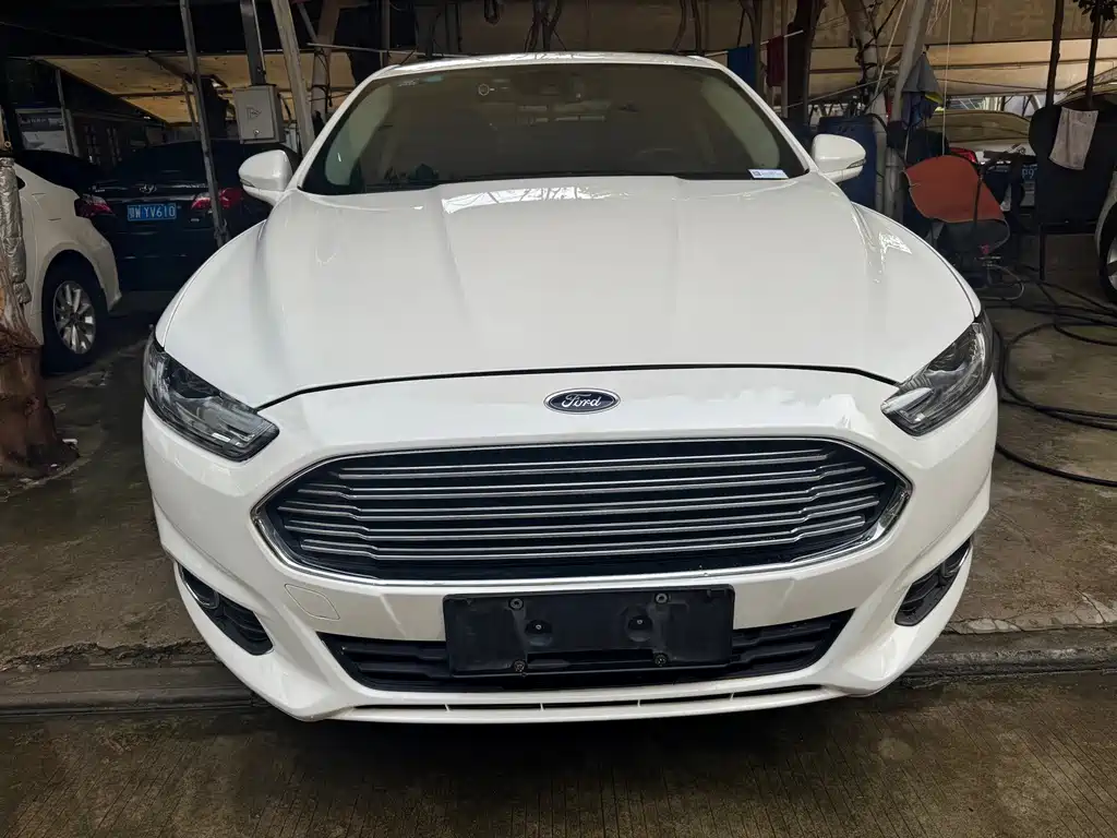 Ford Mondeo — миниатюра 2