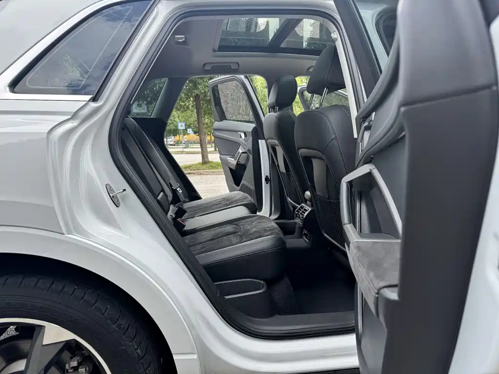 Audi Q3 — миниатюра 9