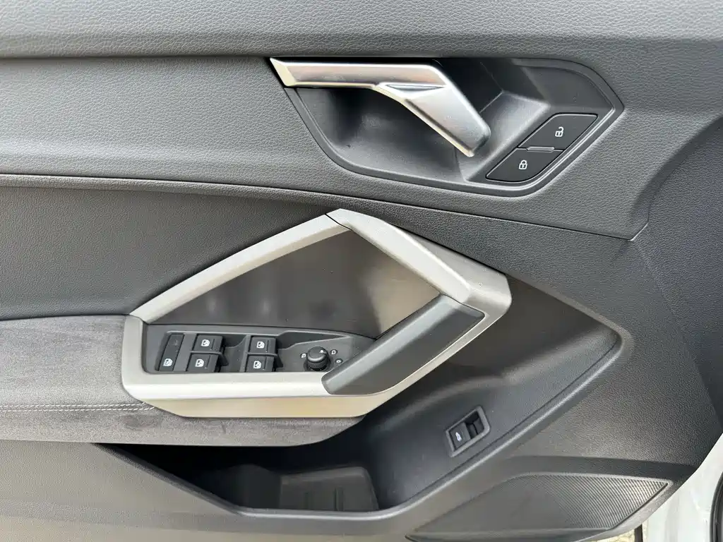 Audi Q3 — миниатюра 20