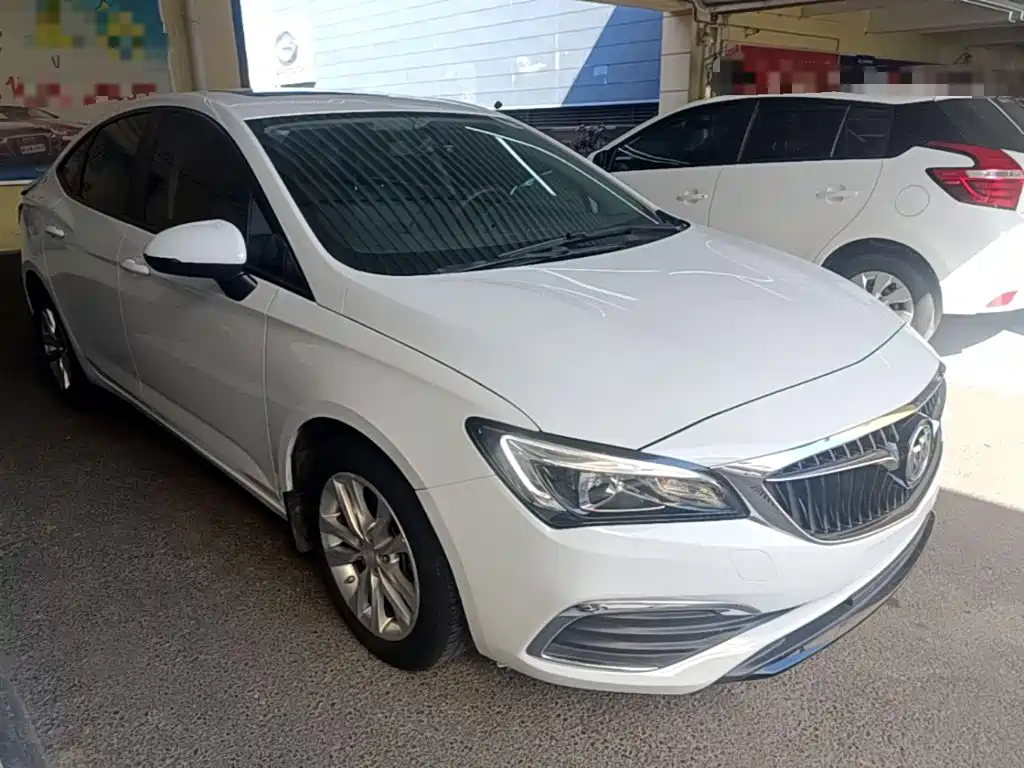 Buick Verano — миниатюра 4