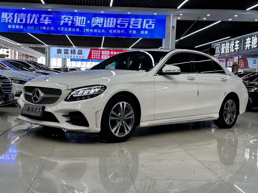 Mercedes-Benz C-Class 2019