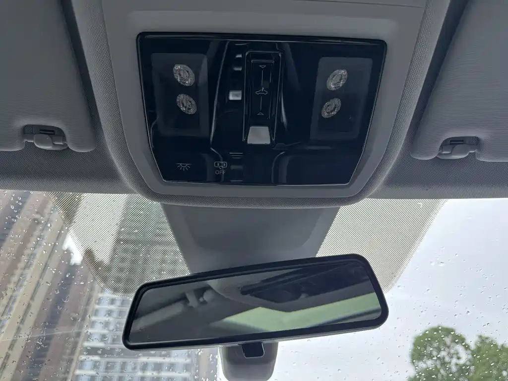 Volkswagen Lamando — миниатюра 12