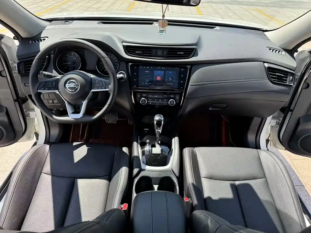 Nissan X-Trail — миниатюра 25