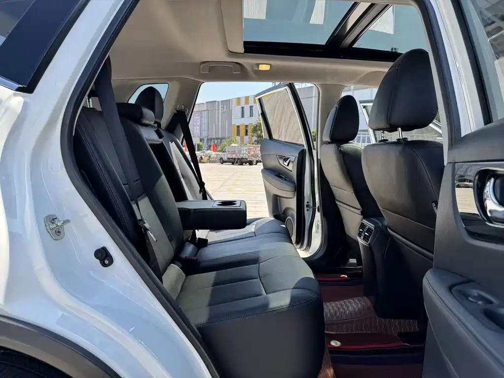 Nissan X-Trail — миниатюра 22