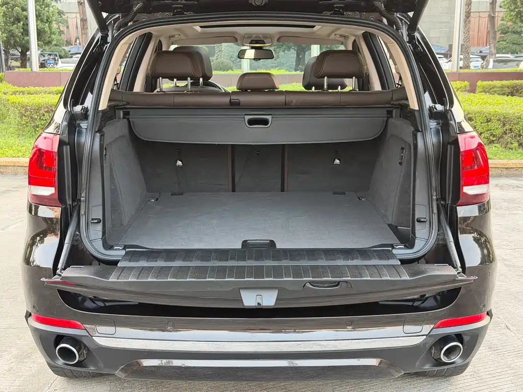 BMW X5 (Import) — миниатюра 20