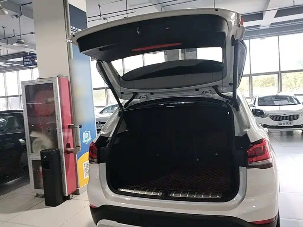 BMW X1 — миниатюра 19