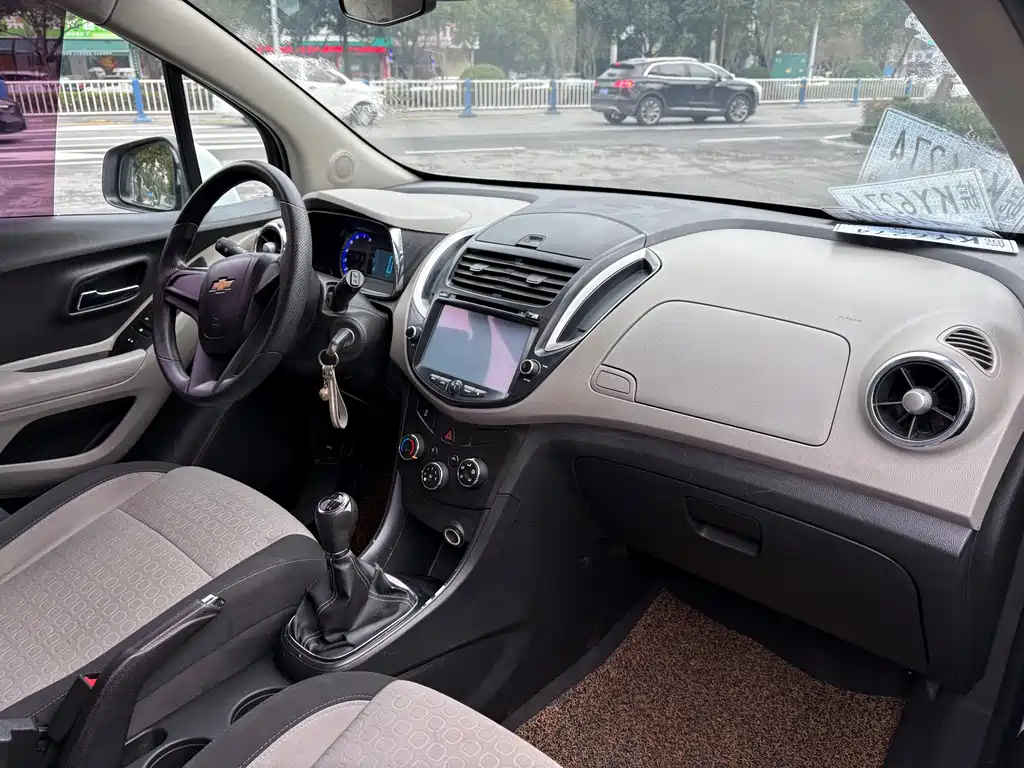 Chevrolet Trax 2014 1.4T MT Comfort